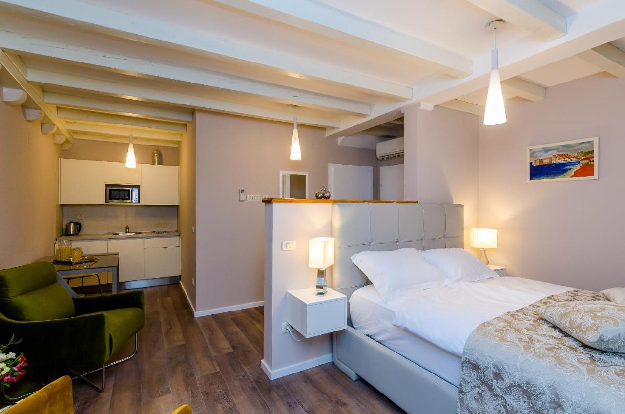 Pensjonat Flores 4*